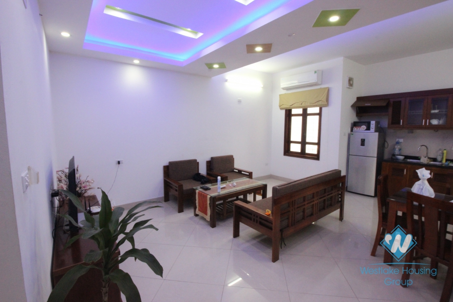 6th floor 75m2 apartment in Cau Giay district is available to rent